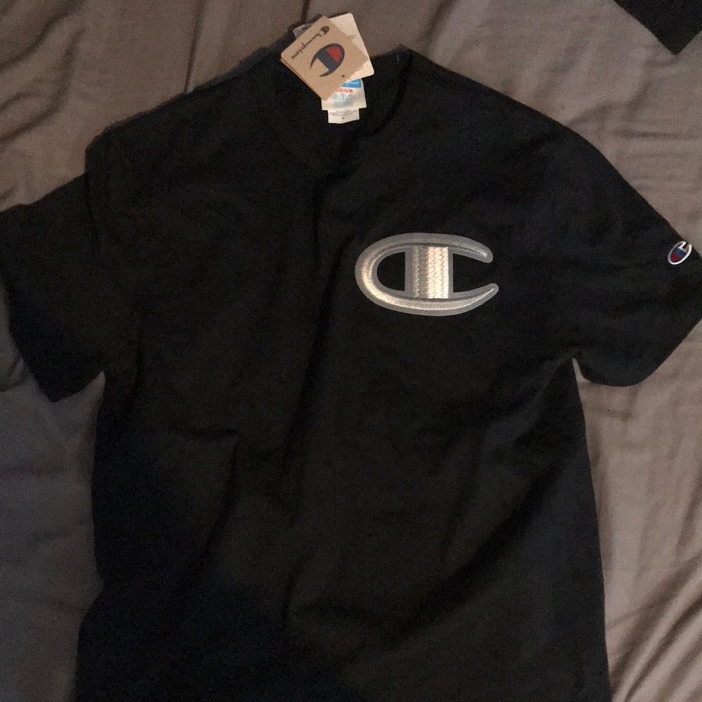 Champion t-shirt